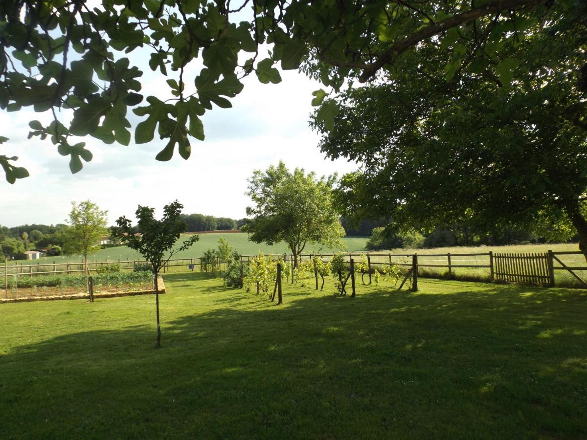 Bed & Breakfast Au Calme Lalinde Exterior photo
